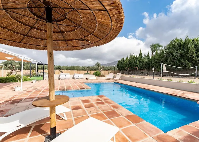 Tranquila El Retiro Villa